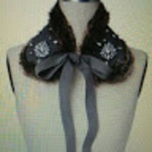 Meet your Posher, Rhia